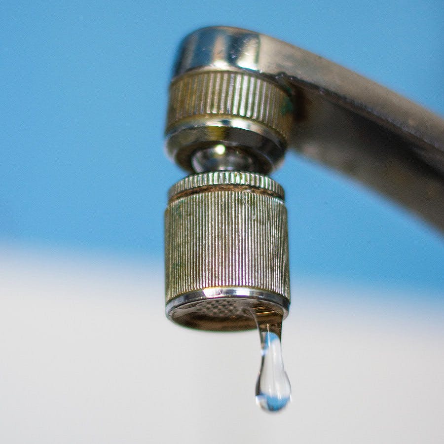 Cc0 from https://pixabay.com/en/tap-water-kitchen-faucet-1728103/
