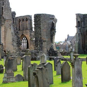 CC0 from https://pixabay.com/en/elgin-cathedral-ruins-graveyard-774661/
