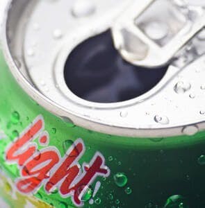 Soda diet cold drink cola soft drink can aluminum diet soda, artificial sweetener research

